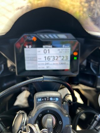 Honda CBR 1000RR Fireblade 2018 Vendo o cambio