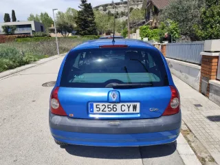 Renault Clio 2003
