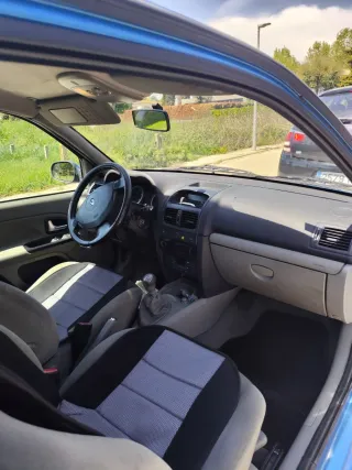 Renault Clio 2003