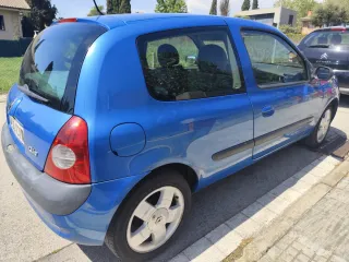 Renault Clio 2003