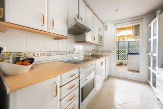 Piso en venta en Nueva Andalucía centro en Marbella