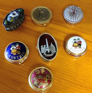 Lote 7 cajitas pastilleros porcelana souvenirs