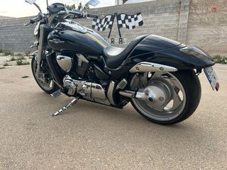 SUZUKI INTRUDER 1800r. 2010
