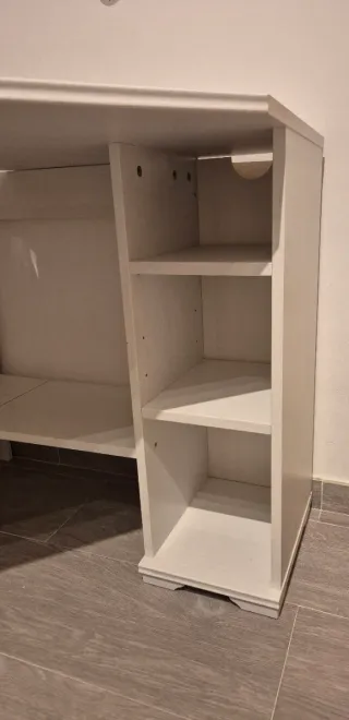 Escritorio esquinero Ikea blanco