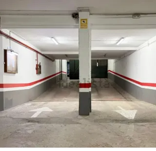 Plaza de parking para motos, en calle Pitágoras 1.