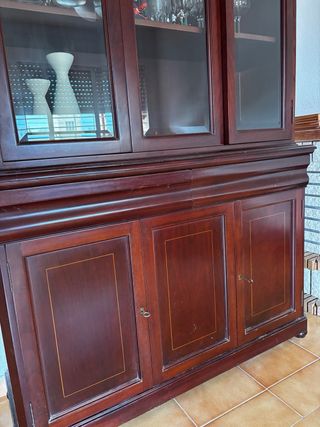 Pack muebles de madera nogal con vitrina
