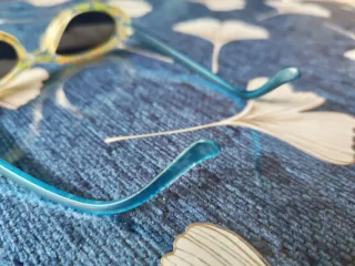 Gafas de sol infantiles con flores