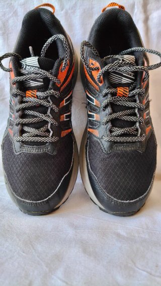 Zapatillas de mujer Asics Trail running talla 39.5