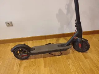 Patinete Eléctrico Xiaomi M365