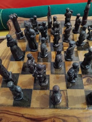 Ajedrez Vintage Madera y Metal