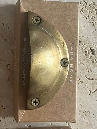 Tiradores Zara Home dorados