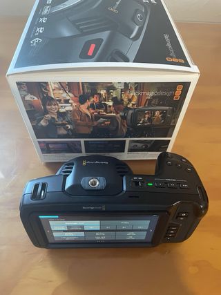 Blackmagic Pocket 4K + Rig Completo