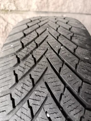 Neumático 205/65R15 Winter