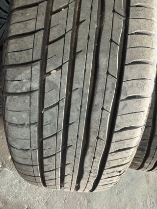 2 Neumáticos de coche 225/55/R17/ 101W