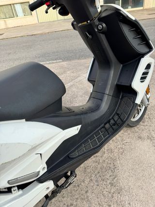 Scooter eléctrica EFUN LIPO 125
