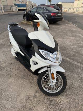 Scooter eléctrica EFUN LIPO 125
