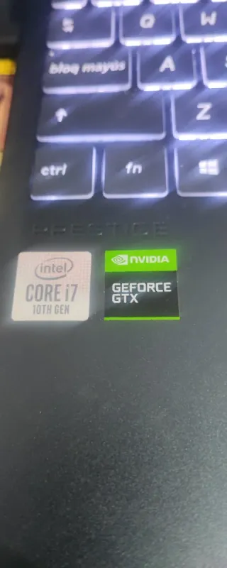 Portátil MSI Prestige 14 Gaming