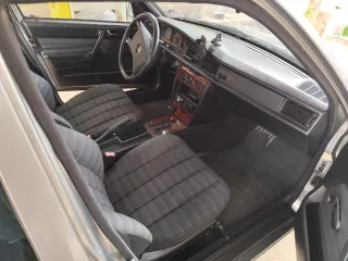 Mercedes-Benz 190d w201