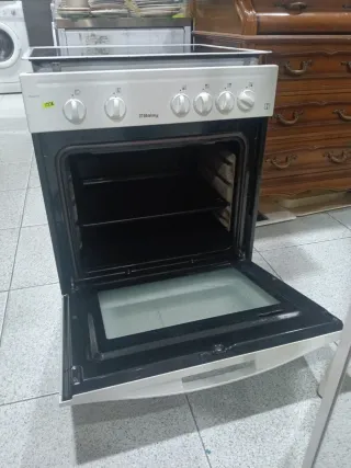Vitrocerámica con horno Balay