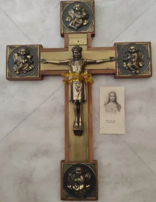 Crucifijo Madera y Bronce Antiguo