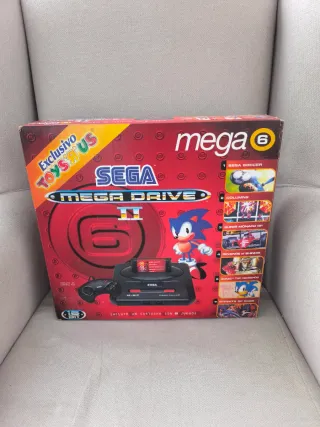 Sega Mega Drive II Mega 6 con 6 giochi