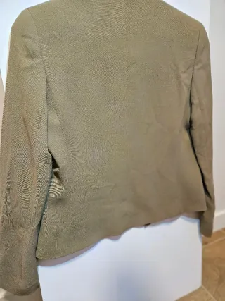 Chaqueta Emporio Armani Mujer - Estilo Minimalista