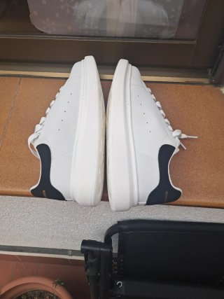 Alexander McQueen Blancas
