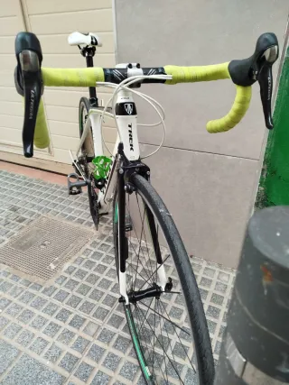 Bicicleta de carretera Trek
