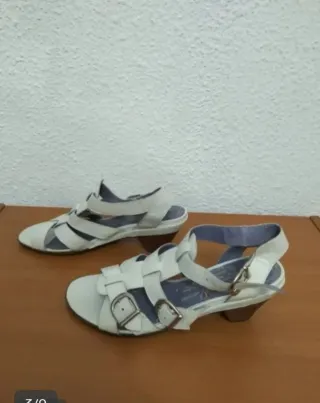 Sandalias con tacón de Alpe, n° 37