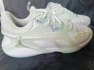 Zapatillas Nike Air Jordan Verdes y Blancas