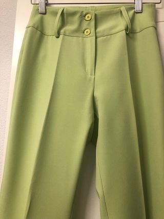 Pantalón de vestir con lencera.Torerita de regalo