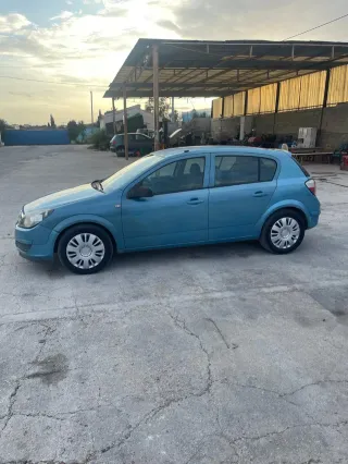 Opel Astra 2005