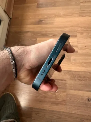 iPhone 14 256GB