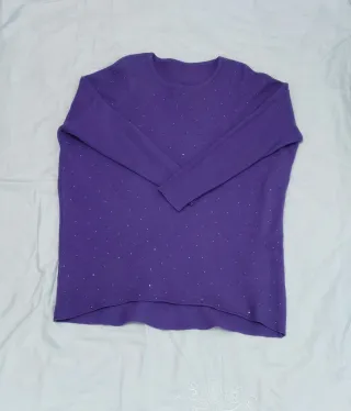 Jersey morado con diamantes