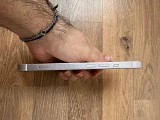 iPhone 13 256GB