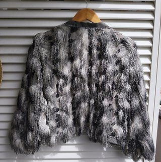 Chaqueta bolero flecos hilo metalizado