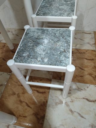 Mesa cocina extensible con taburetes