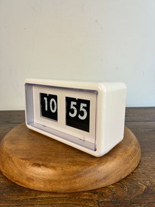 Orologio Flip Clock Bianco Design Non Funzionante