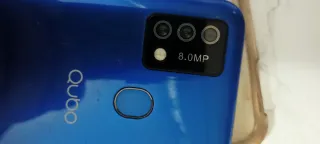 Teléfono Smartphone Qubo Negro/azul