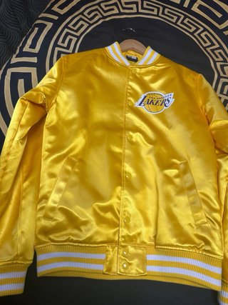 Chaqueta Lakers NBA Talla S Amarilla
