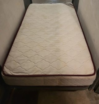Somier + colchon:cama individual ,est