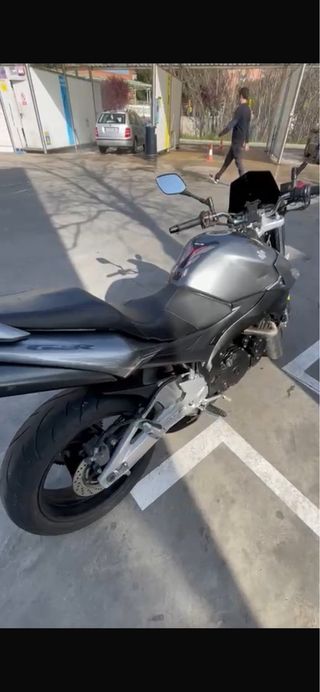 Suzuki GSR 600 Naked