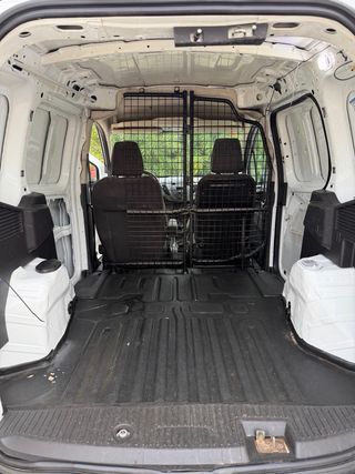 Ford Transit Courier 2021