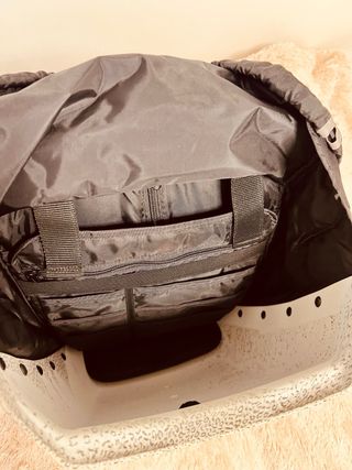 Mochila BOBLBE-E rígida (protege espalda)