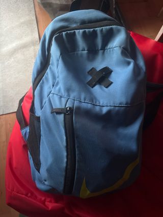 Mochila Nike Azul y Amarilla