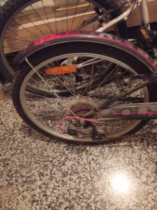 Bicicleta de niña BTWIN poco uso