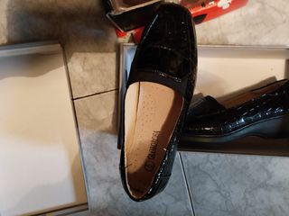 Mocasines negros charol mujer talla 39