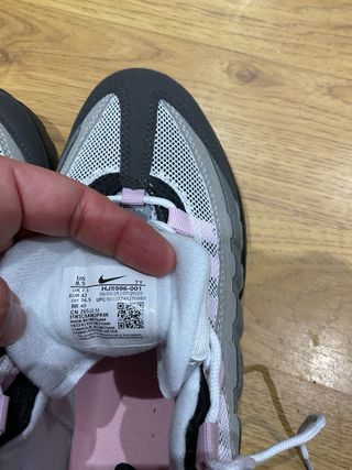 Nike Air Max 95 Gris y Rosa