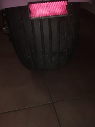Rueda con motor para patinete