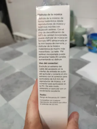 Auriculares Bluetooth, nuevos, precinto sin abrir.